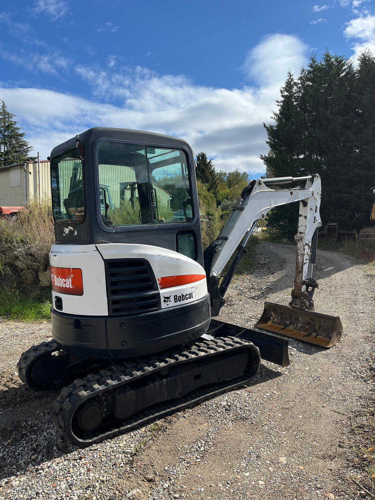 MINI PELLE BOBCAT E26